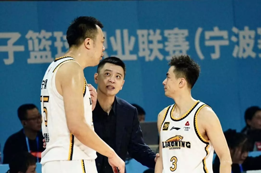 包含风云突变上海海港窗口期止住颓势,CBA季后赛版图或变,目标明确,轮换策略成焦点的词条-凯时娱乐平台