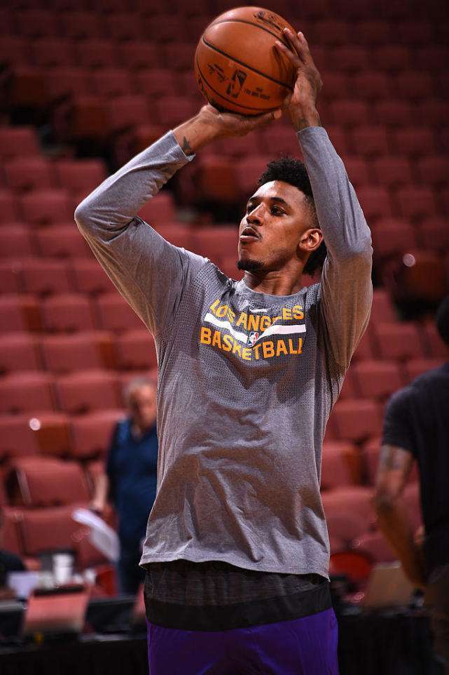 赛后法甲传出新动向,洛杉矶湖人伤情更新,管理层表态——震撼外界,临场指挥获称赞(湖人伤情更新)-凯时网站